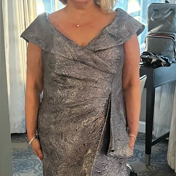 Xscape Metallic Gray Off-Shoulder High-Low Ruffle Gown - Picture 7 of 16